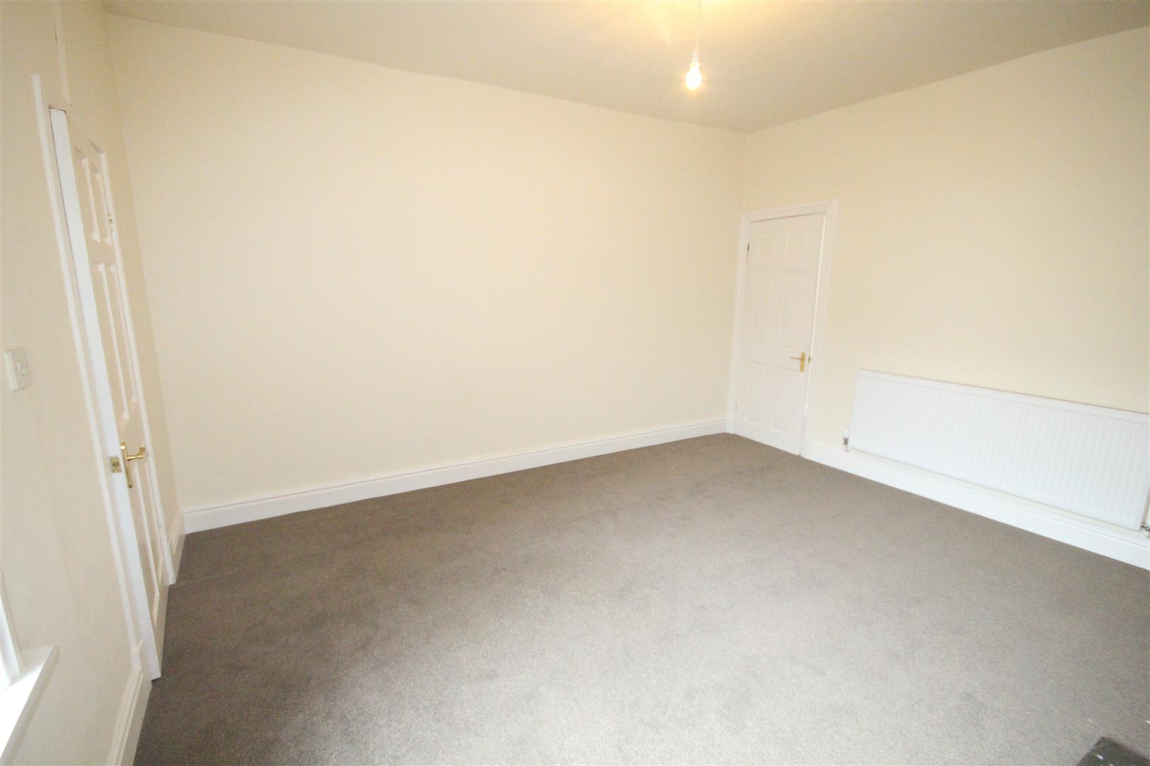 3 bedroom mid terrace house To Let in Barnoldswick - 2016-03-15 10.13.30.jpg
